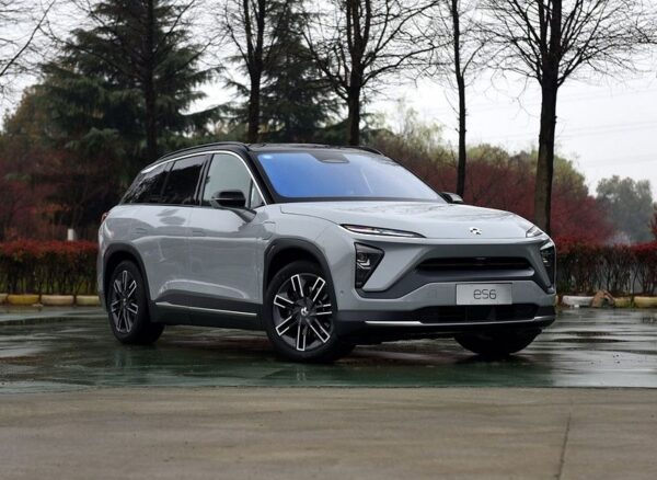Китайский электромобиль NIO ES6 455 Sport Edition