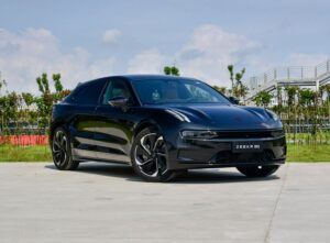 Китайский электромобиль ZEEKR 001 WE