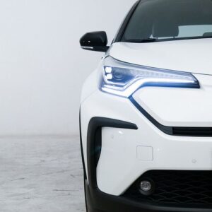 Японский электромобиль TOYOTA CHR-EV+