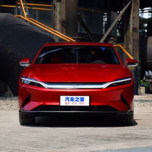 Китайский электромобиль BYD