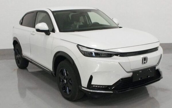 Японский электромобиль HONDA