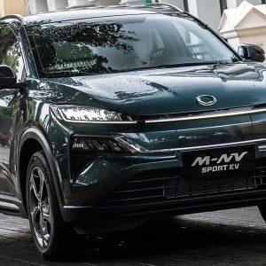 Японский электромобиль HONDA M-NV
