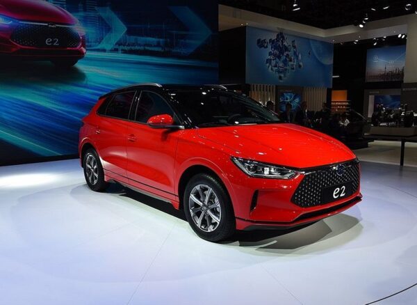 Китайский электромобиль BYD