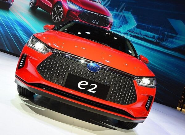 Китайский электромобиль BYD