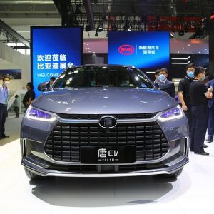 Китайский электромобиль BYD Tang EV 700 2022 года выпуска