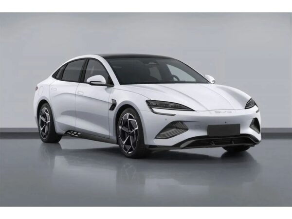 Китайский электромобиль BYD