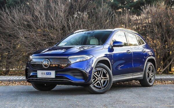 Европейский электромобиль MERCEDES BENZ EQA